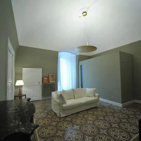 Palazzo Ietri Corso Vittorio Emanuele B&B-2